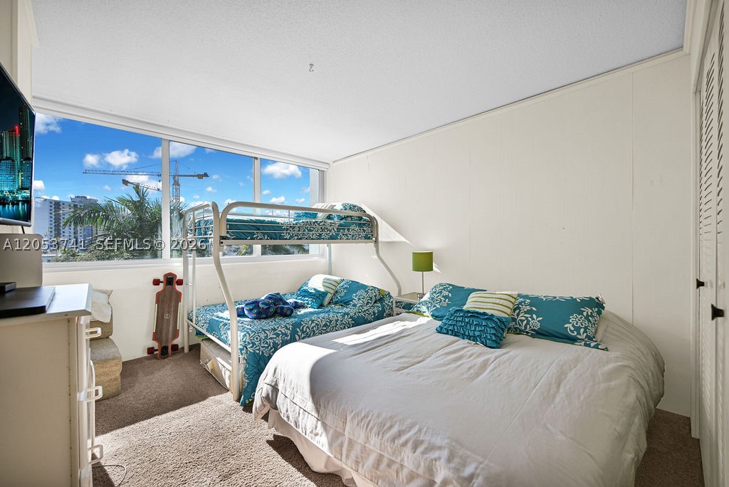BURLEIGH HOUSE CONDO - Residential