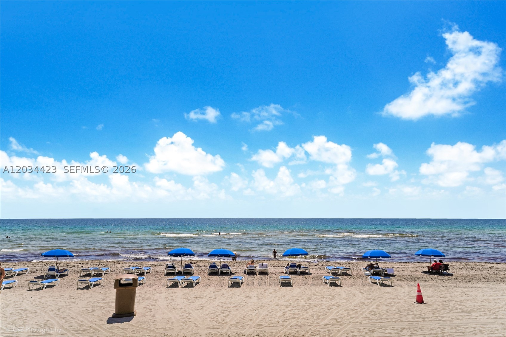 THE AVENTURA BEACH CLUB C - Residential