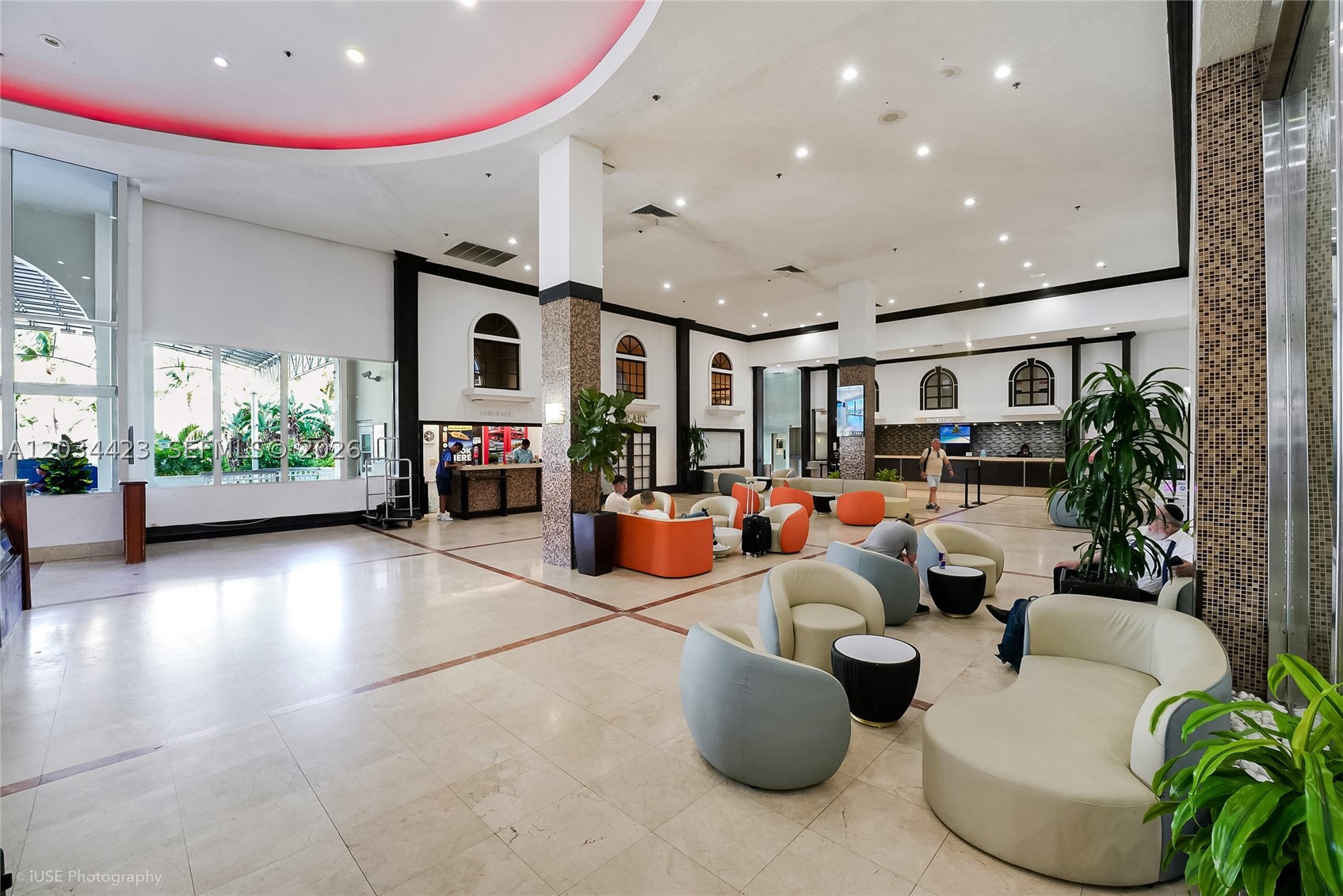 THE AVENTURA BEACH CLUB C - Residential