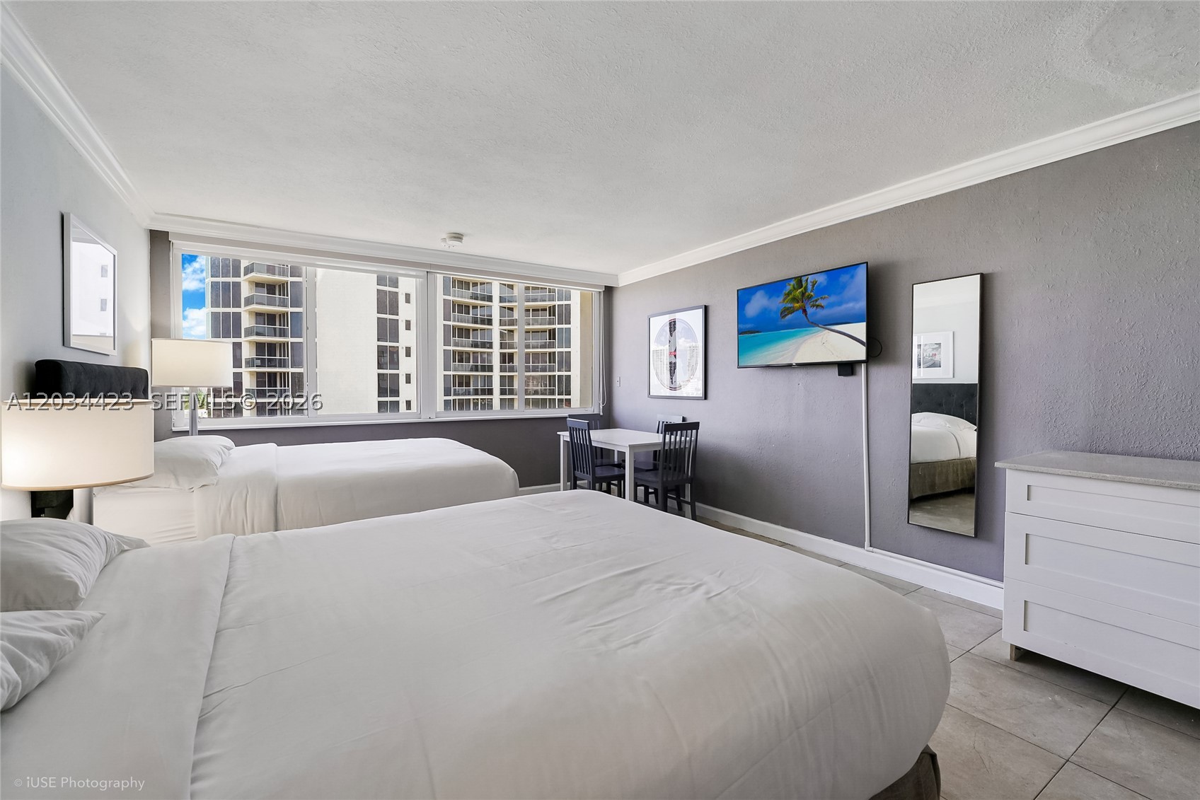 THE AVENTURA BEACH CLUB C - Residential