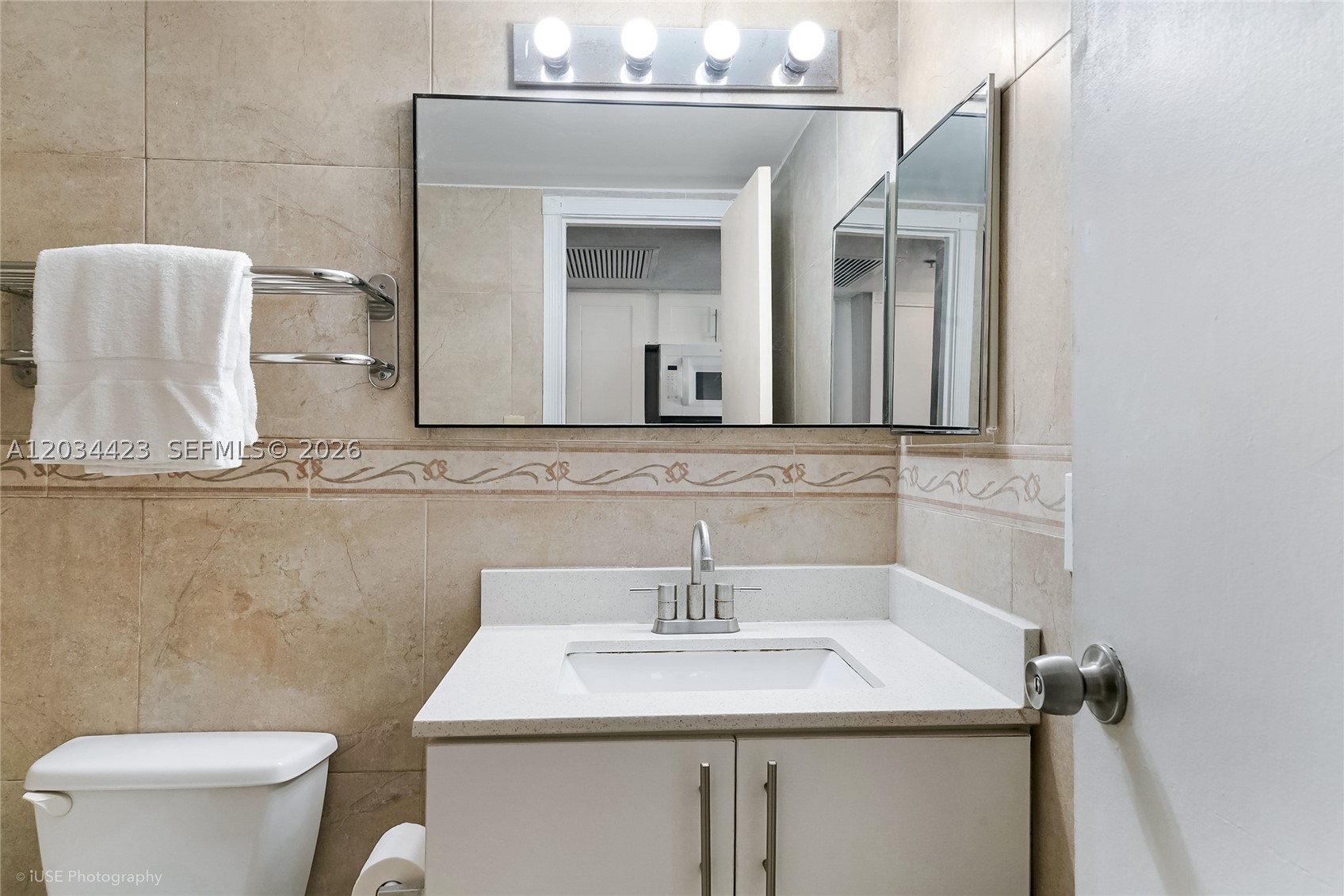 THE AVENTURA BEACH CLUB C - Residential