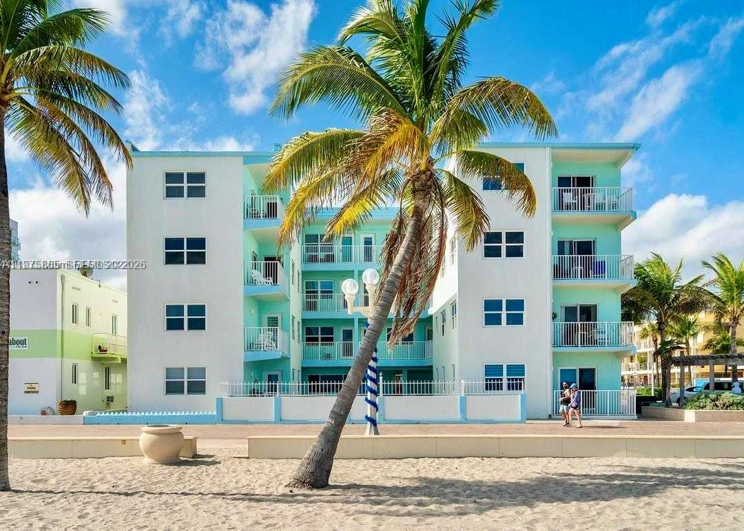 IMPERIAL WESTBURY CO-OP - Residential