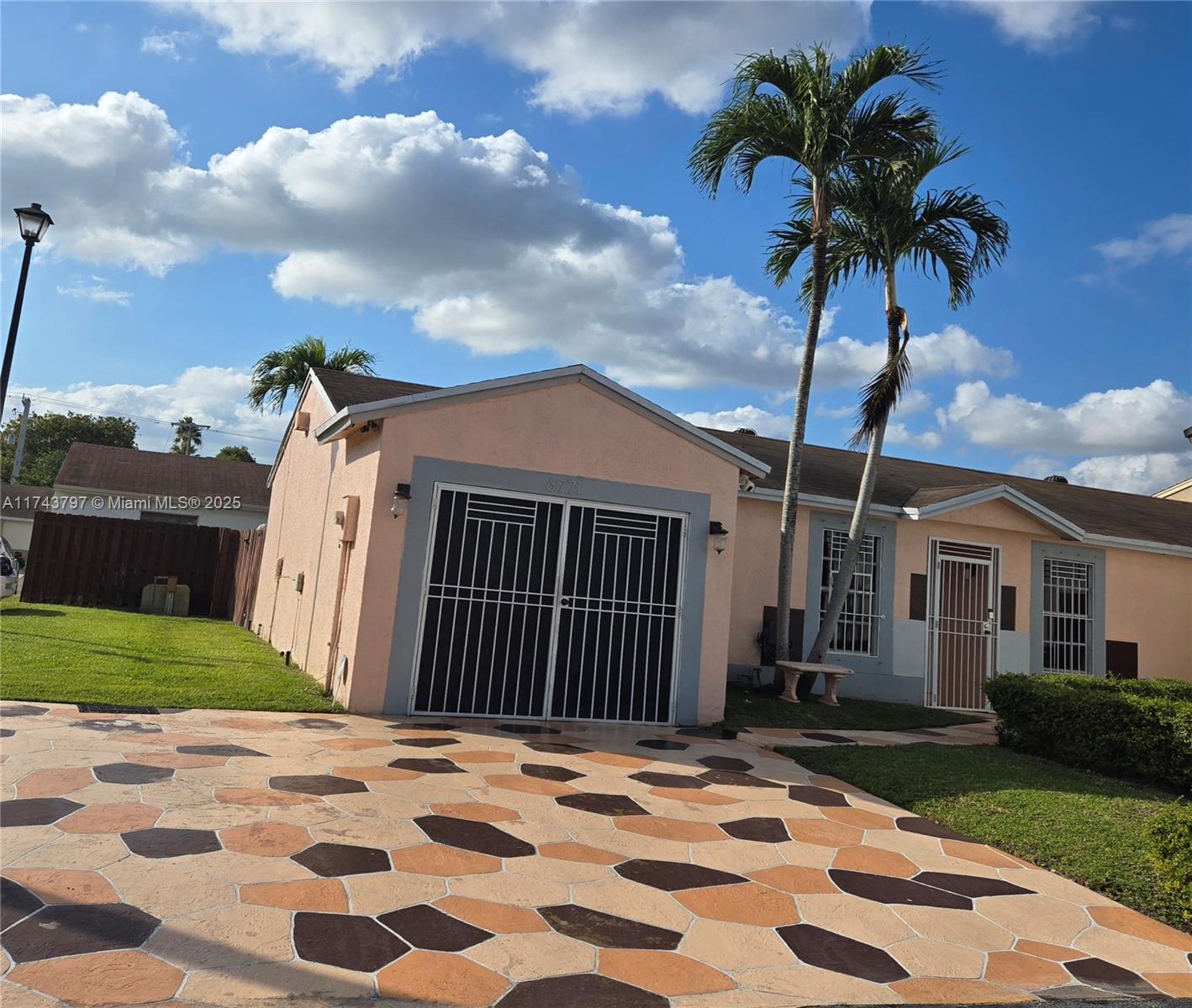 COUNTRY LAKE HOMES 2ND AD - Residential