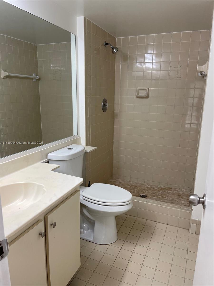 VILLAS AT MEADOW LAKES CO - Residential