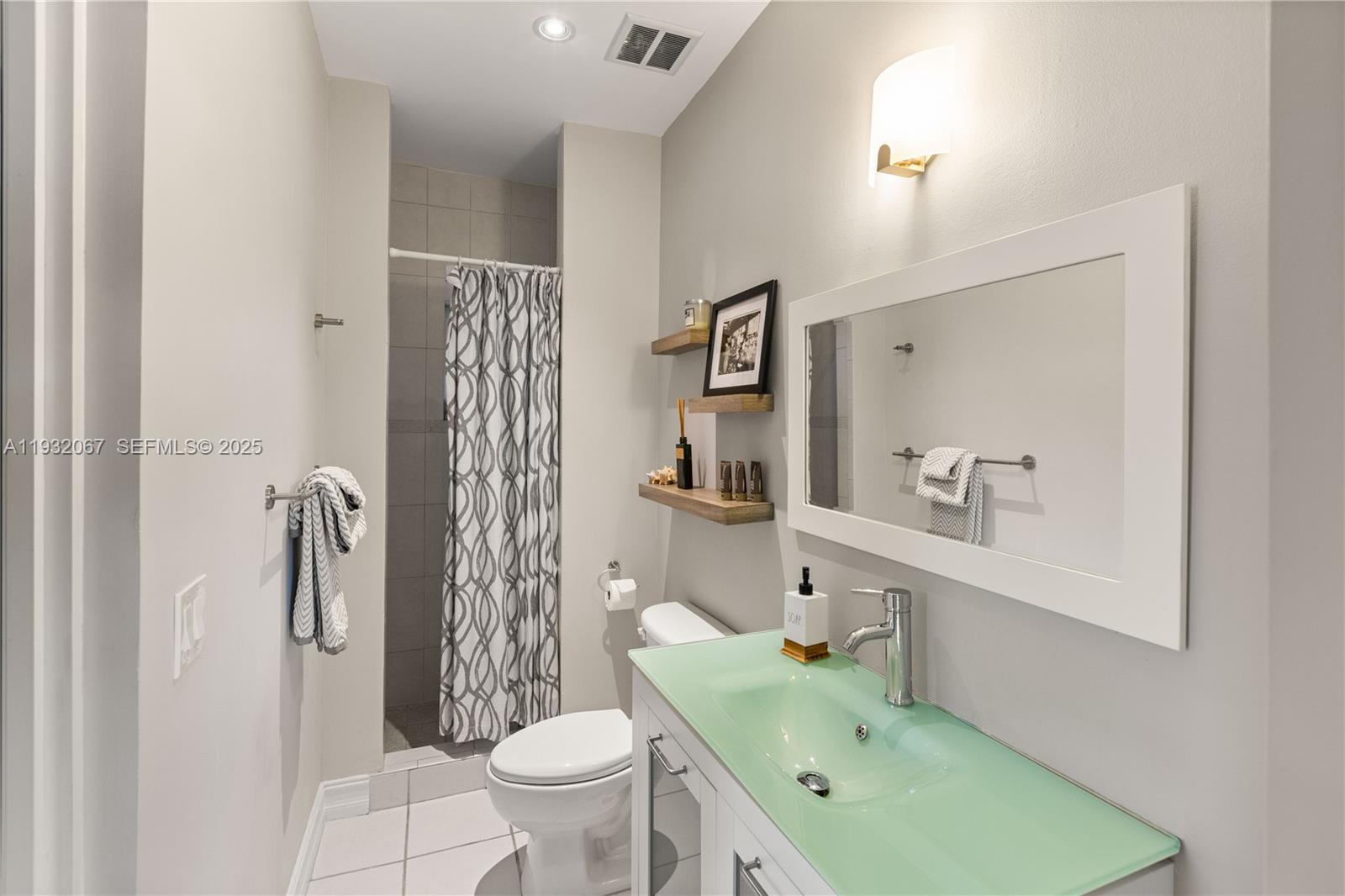 CORAL GABLES SEC B - Residential