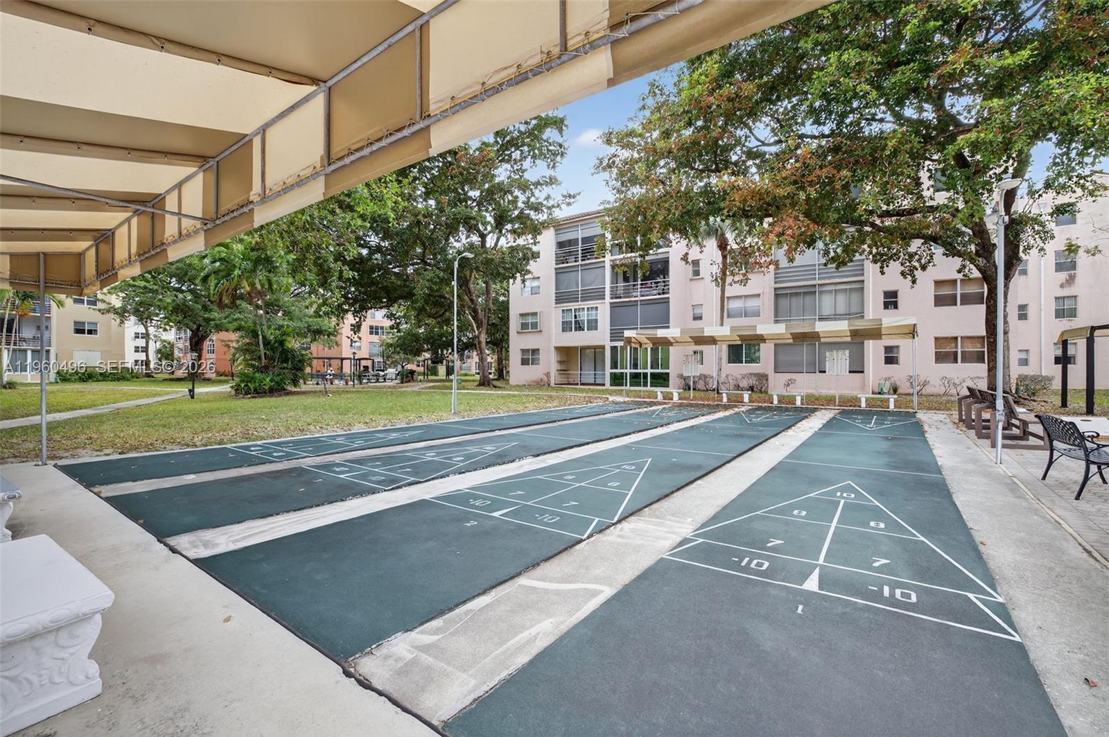 SOMERSET NO SEVEN CONDO - Residential