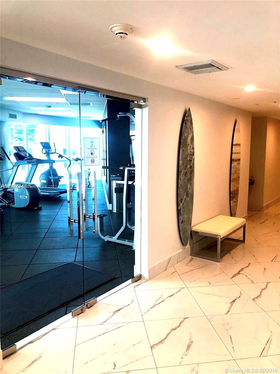 PLATINUM CONDO - Residential