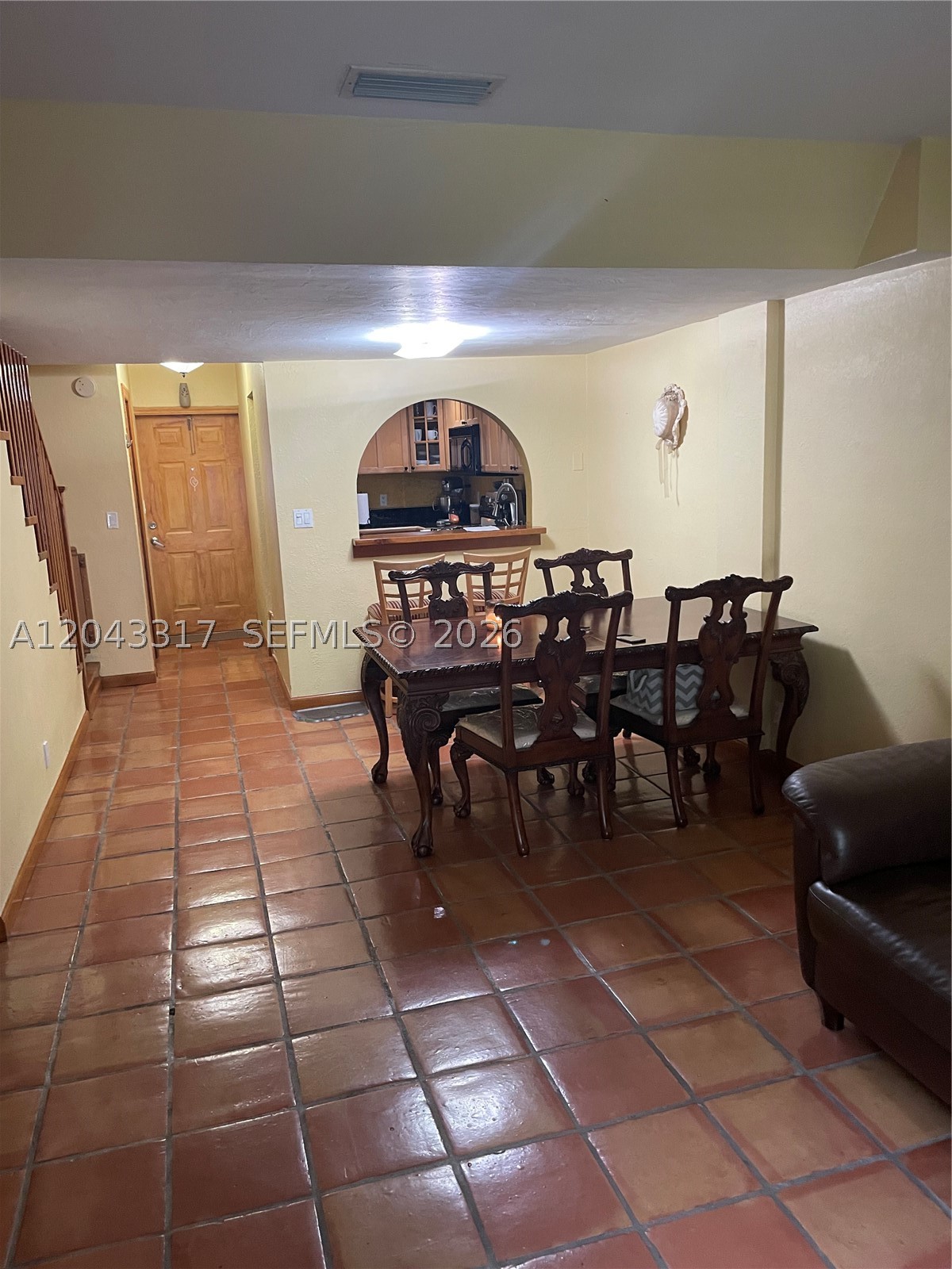 VILLAS OF PINECREST CONDO - Residential