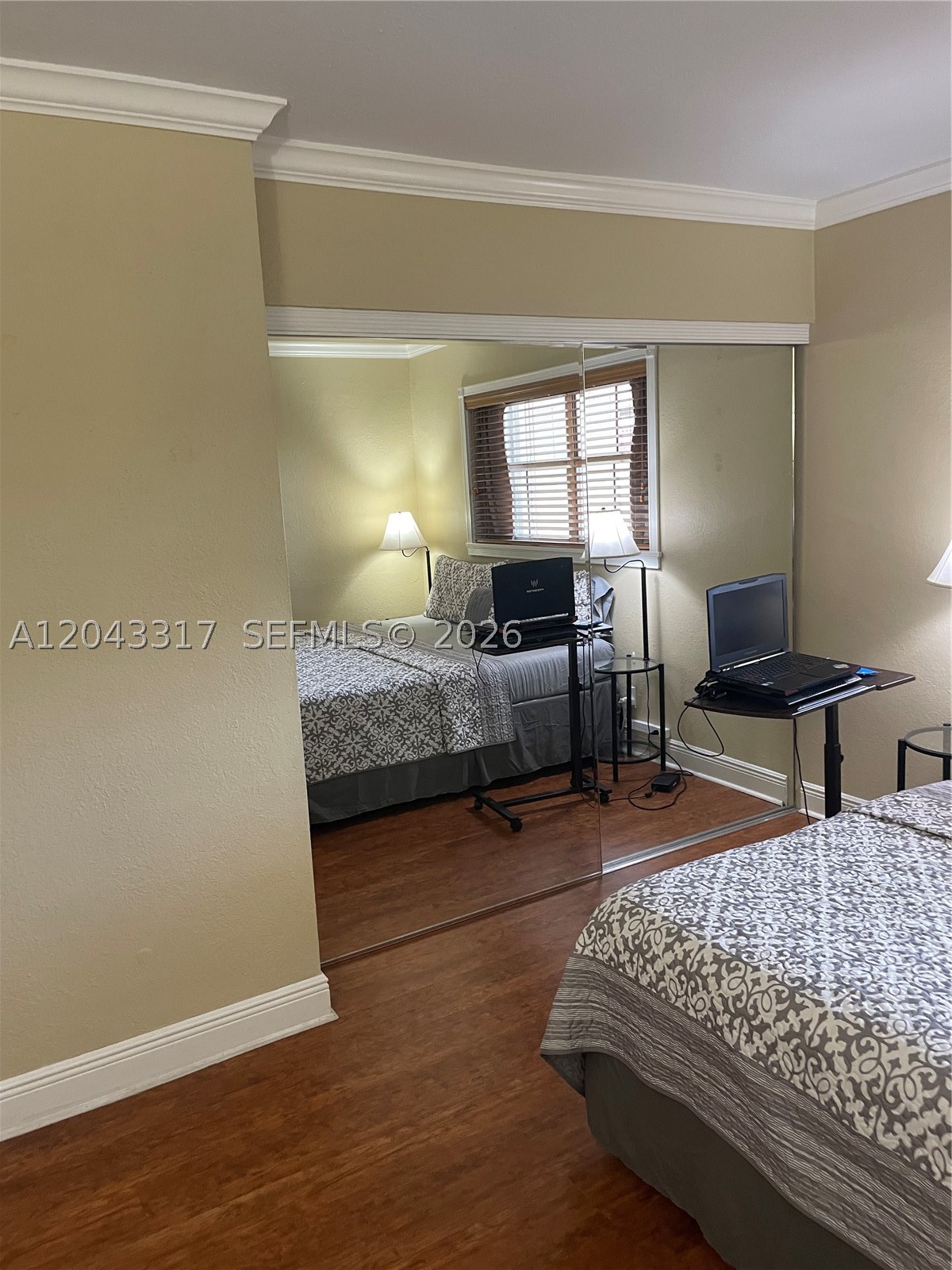 VILLAS OF PINECREST CONDO - Residential