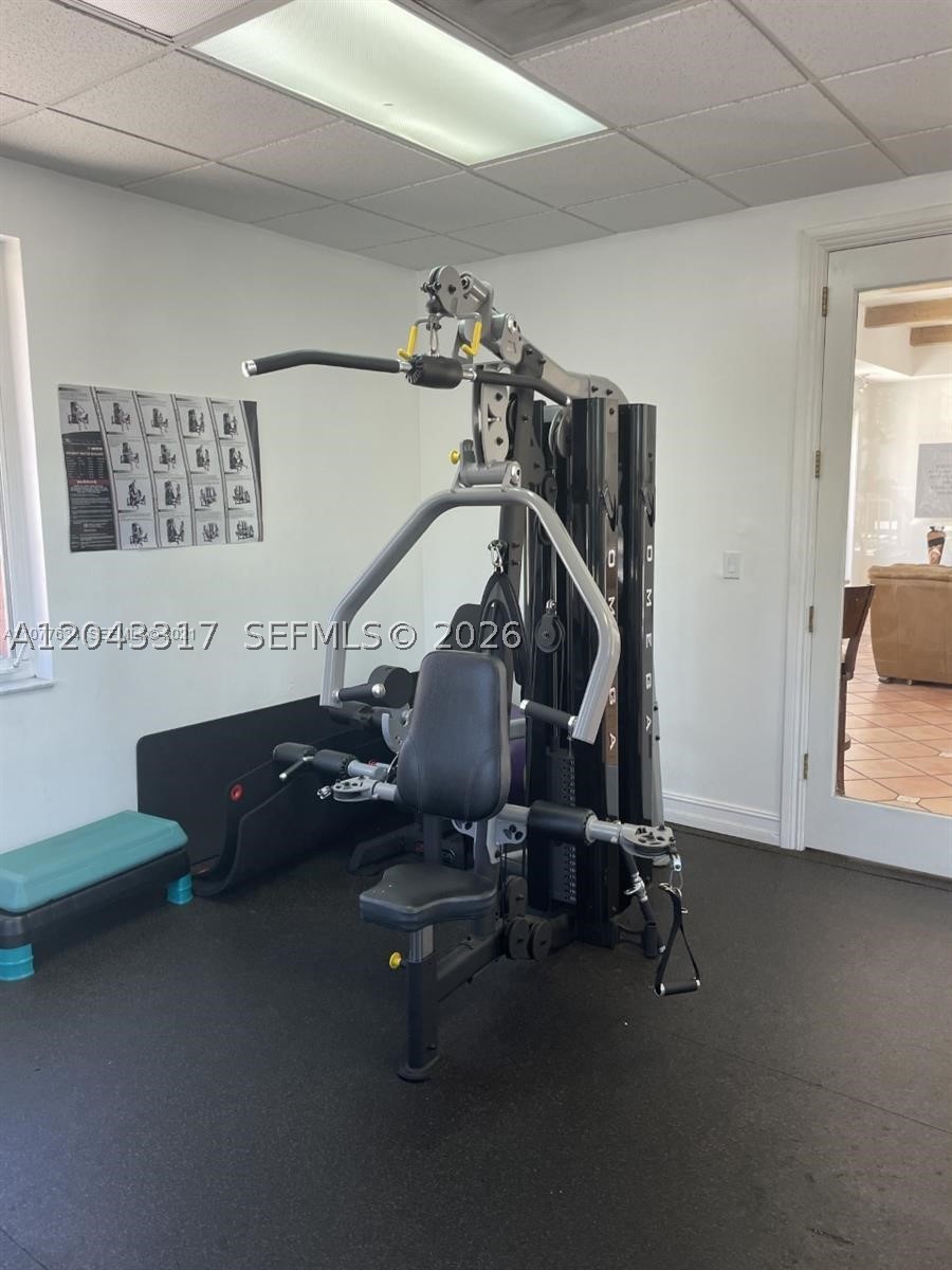 VILLAS OF PINECREST CONDO - Residential