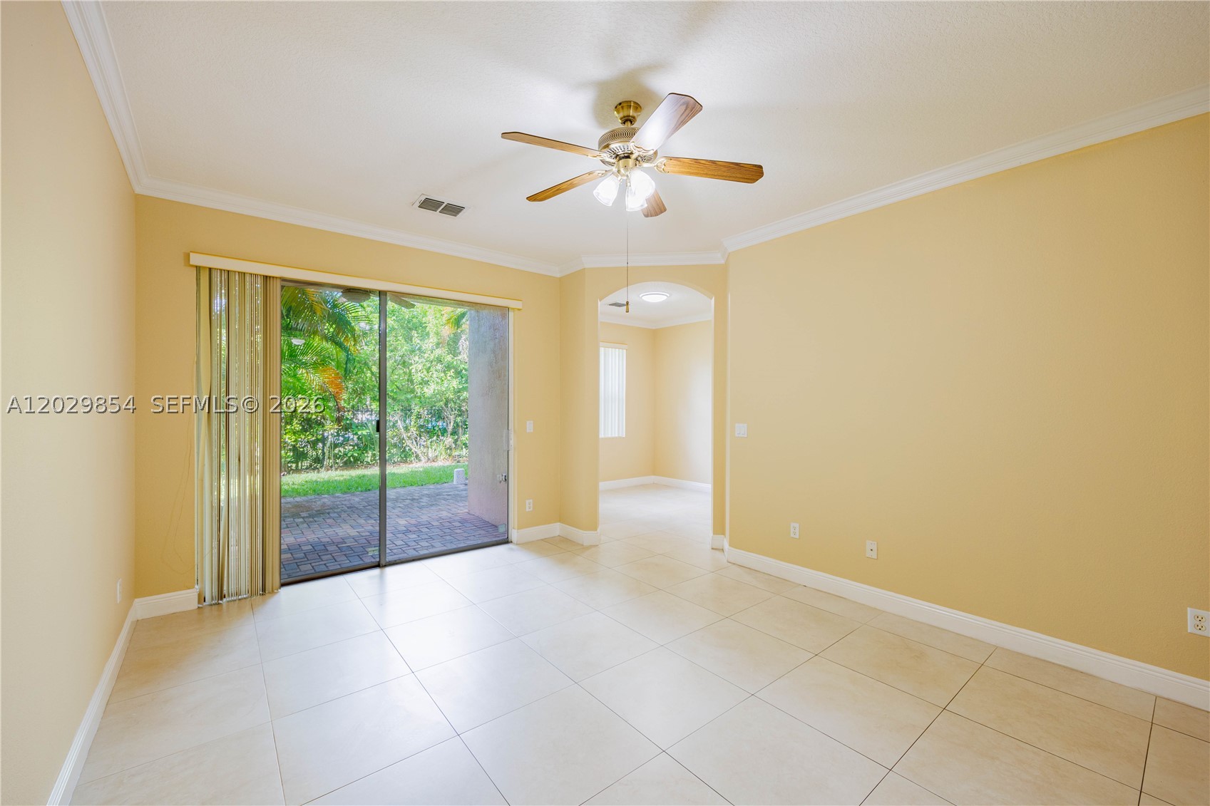 SEMINOLE PALMS - Residential