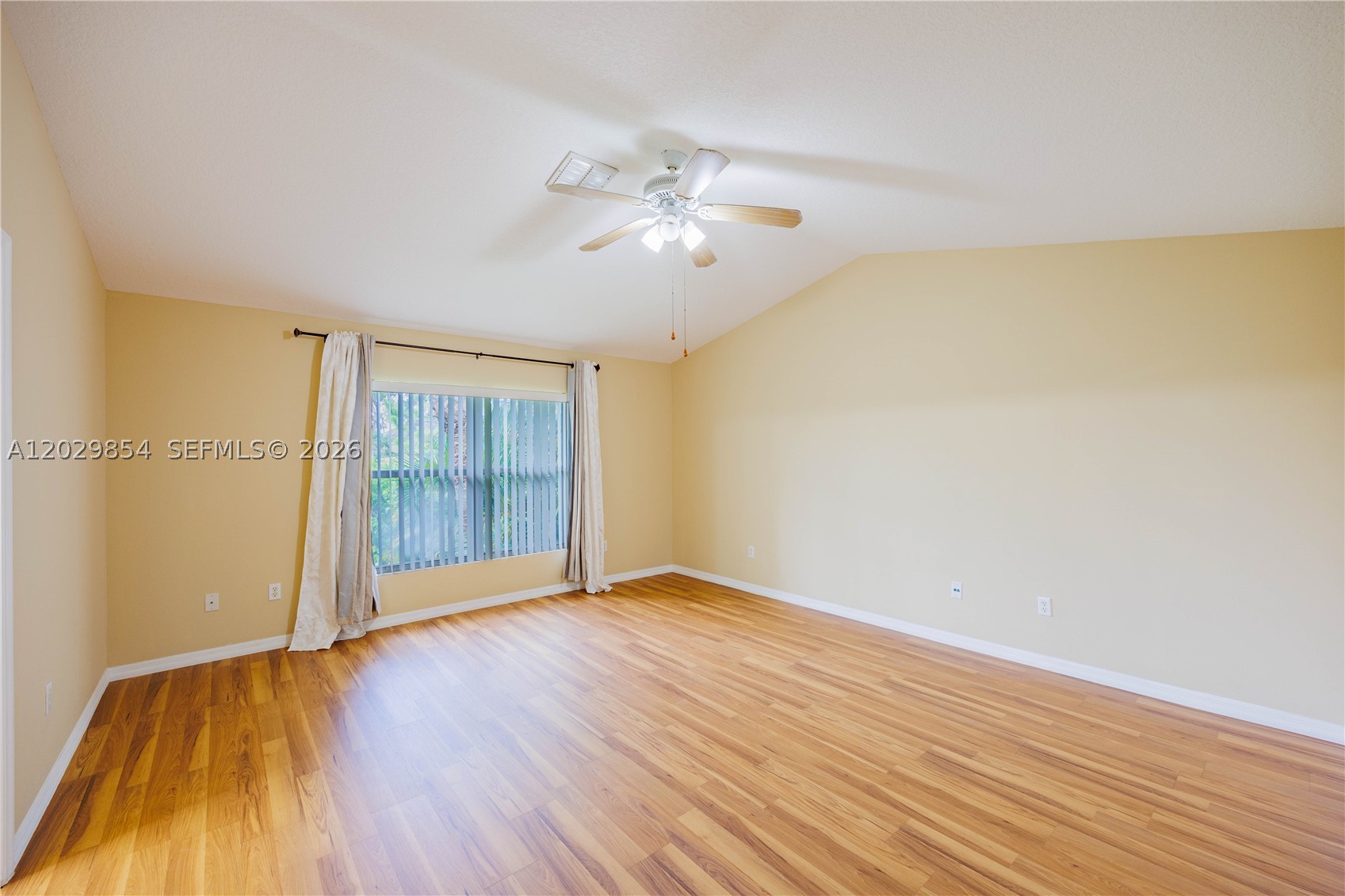SEMINOLE PALMS - Residential