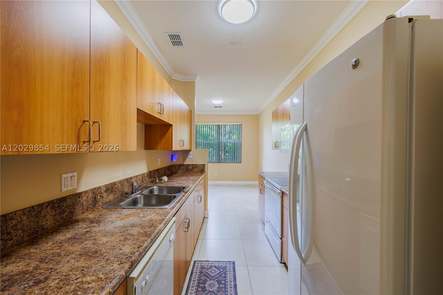 SEMINOLE PALMS - Residential