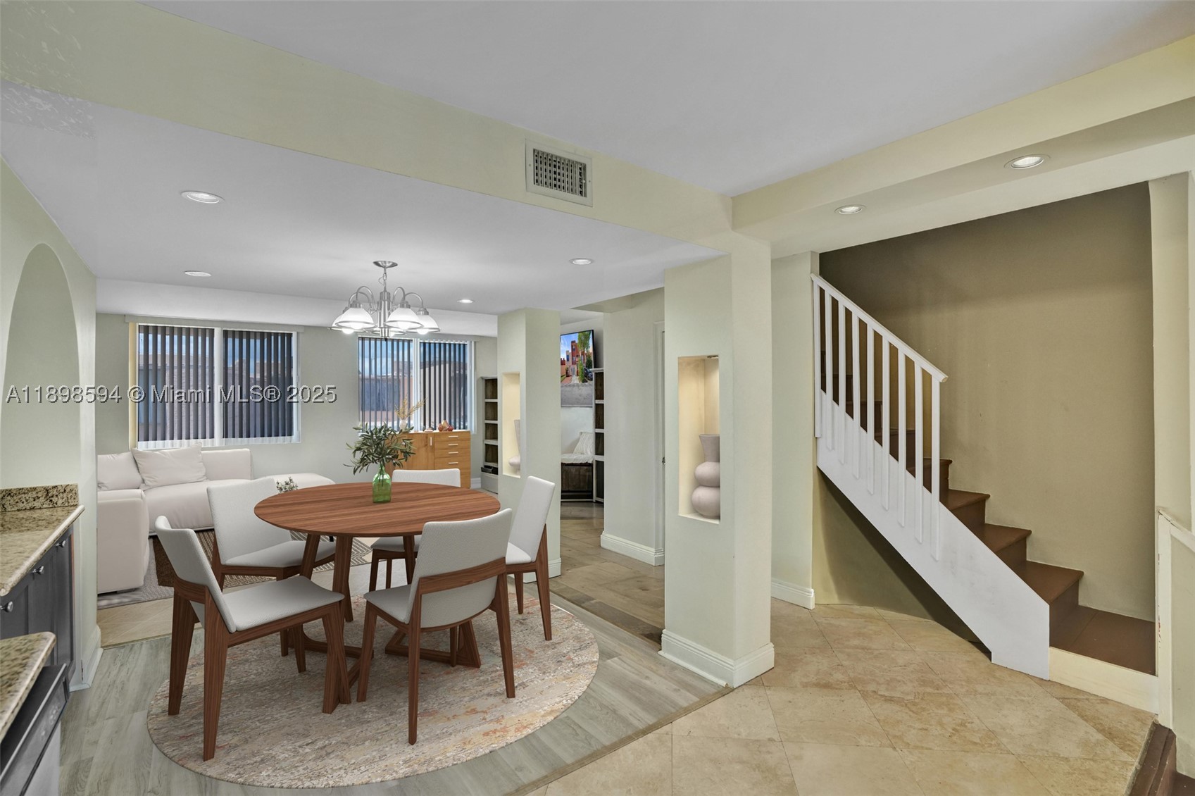 MANGO HILL CONDO NO 2 - Residential