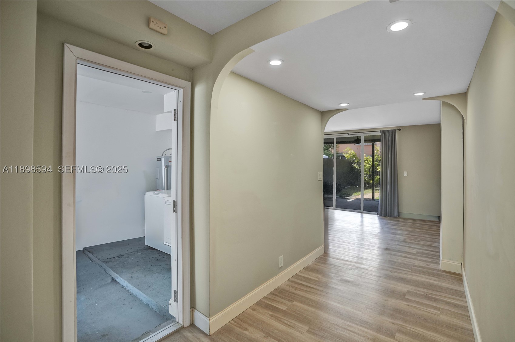 MANGO HILL CONDO NO 2 - Residential