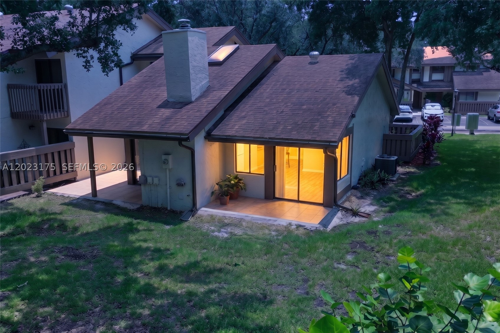 CEDAR LANDING AT JACARANDA - Residential