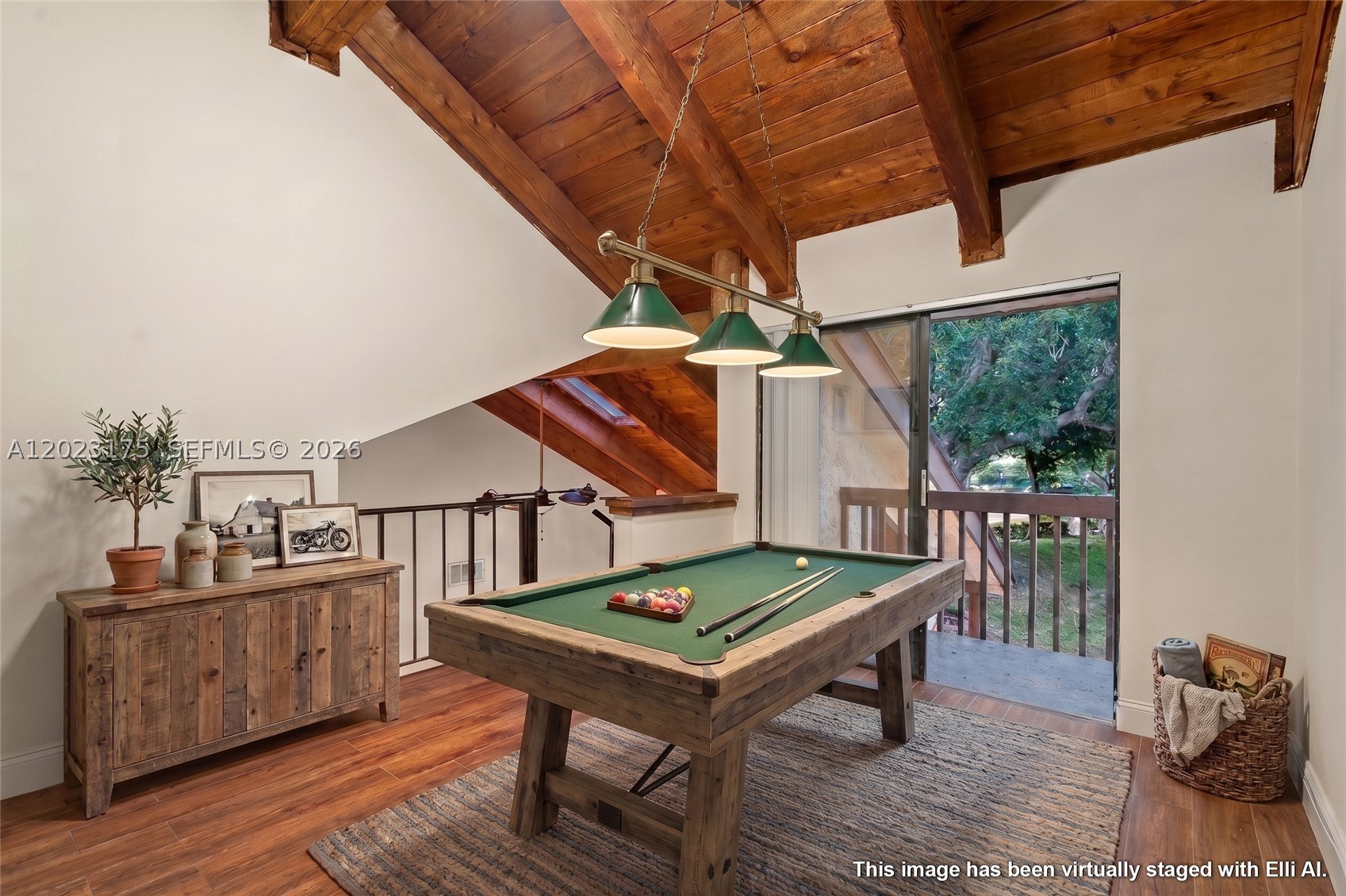 CEDAR LANDING AT JACARANDA - Residential