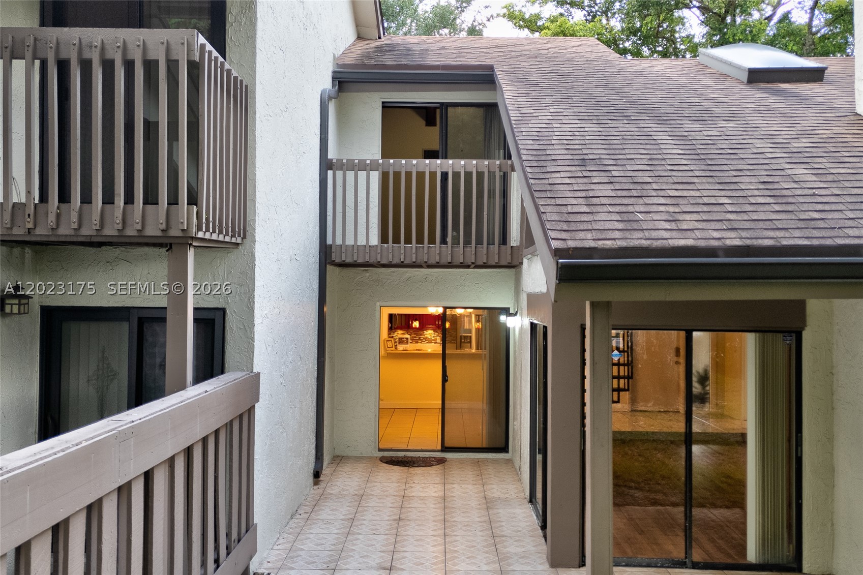 CEDAR LANDING AT JACARANDA - Residential