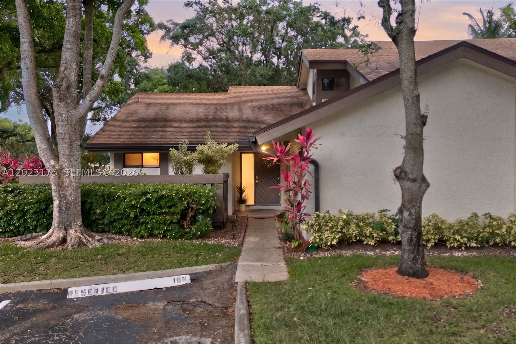 CEDAR LANDING AT JACARANDA - Residential
