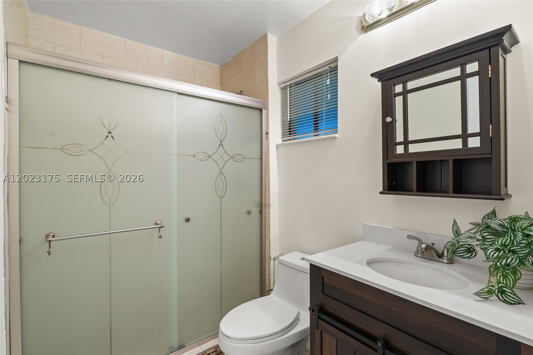 CEDAR LANDING AT JACARANDA - Residential