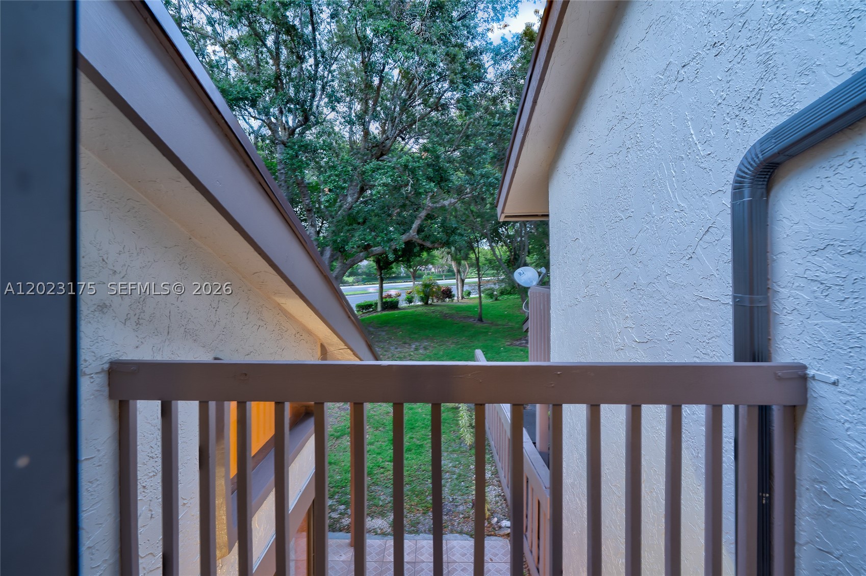 CEDAR LANDING AT JACARANDA - Residential