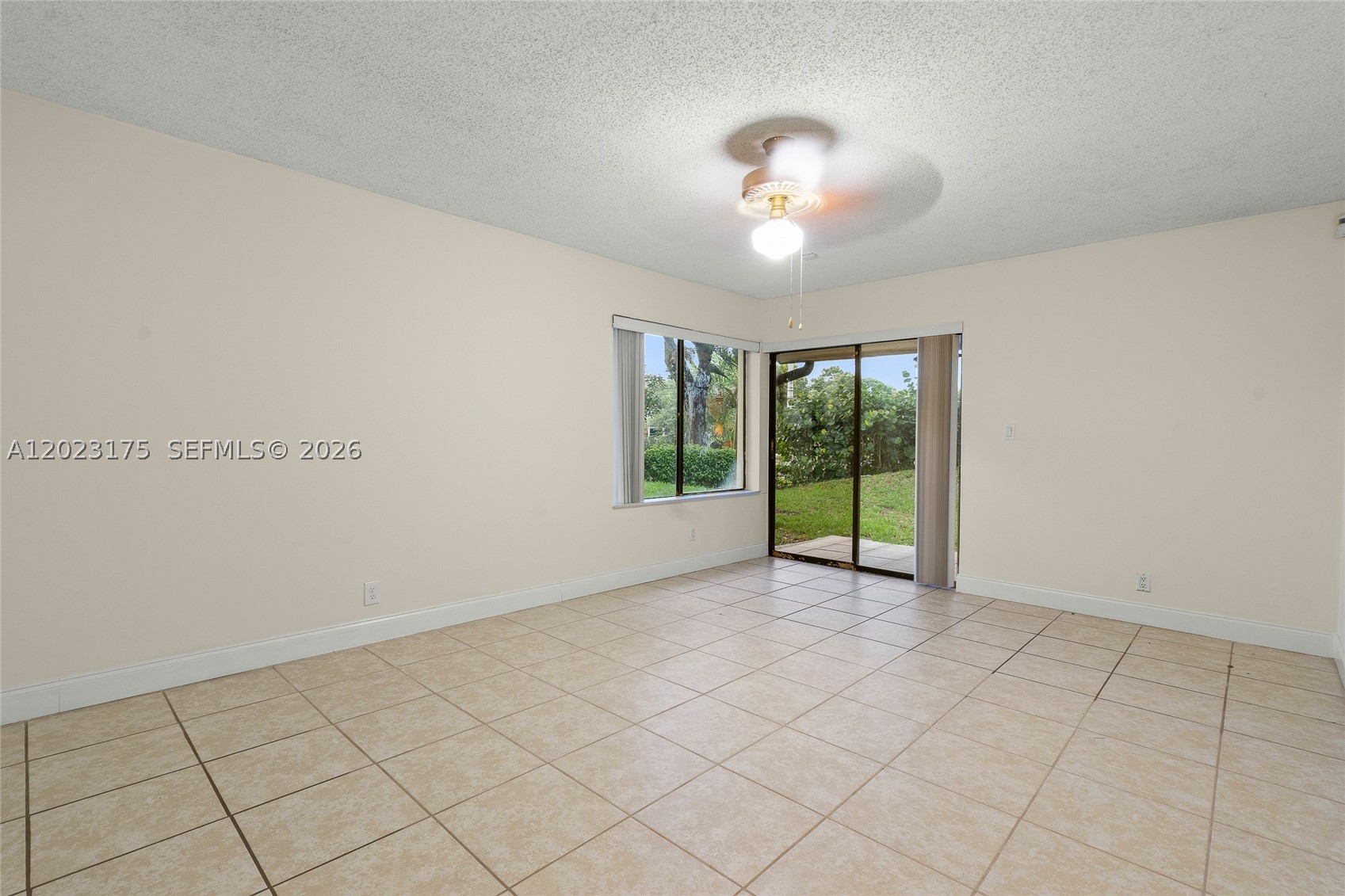 CEDAR LANDING AT JACARANDA - Residential