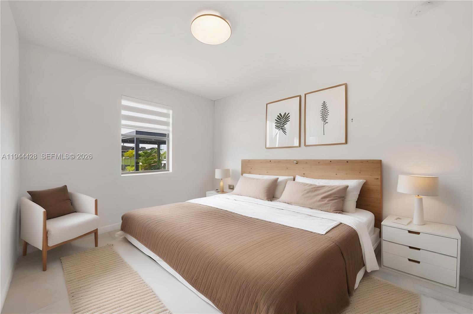 VALENCIA ACRES - Residential