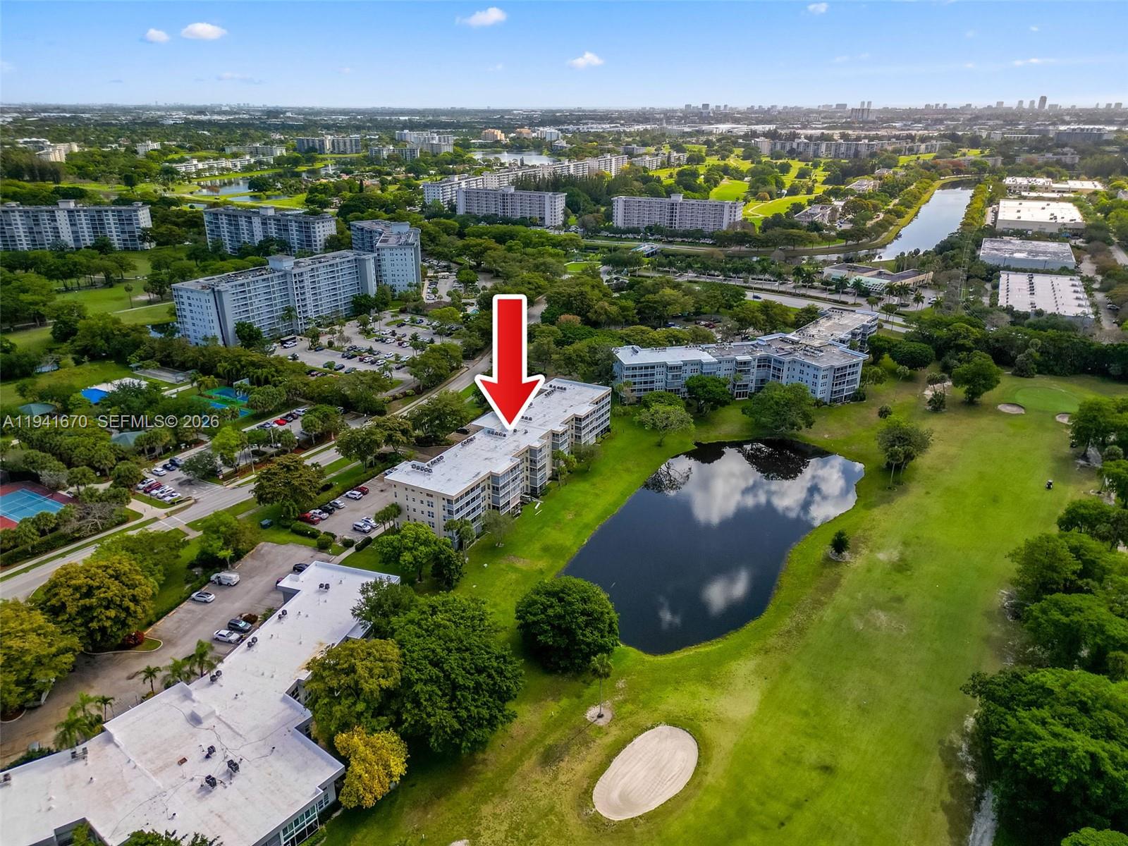 NO 102 PALM-AIRE COUNTRY - Residential
