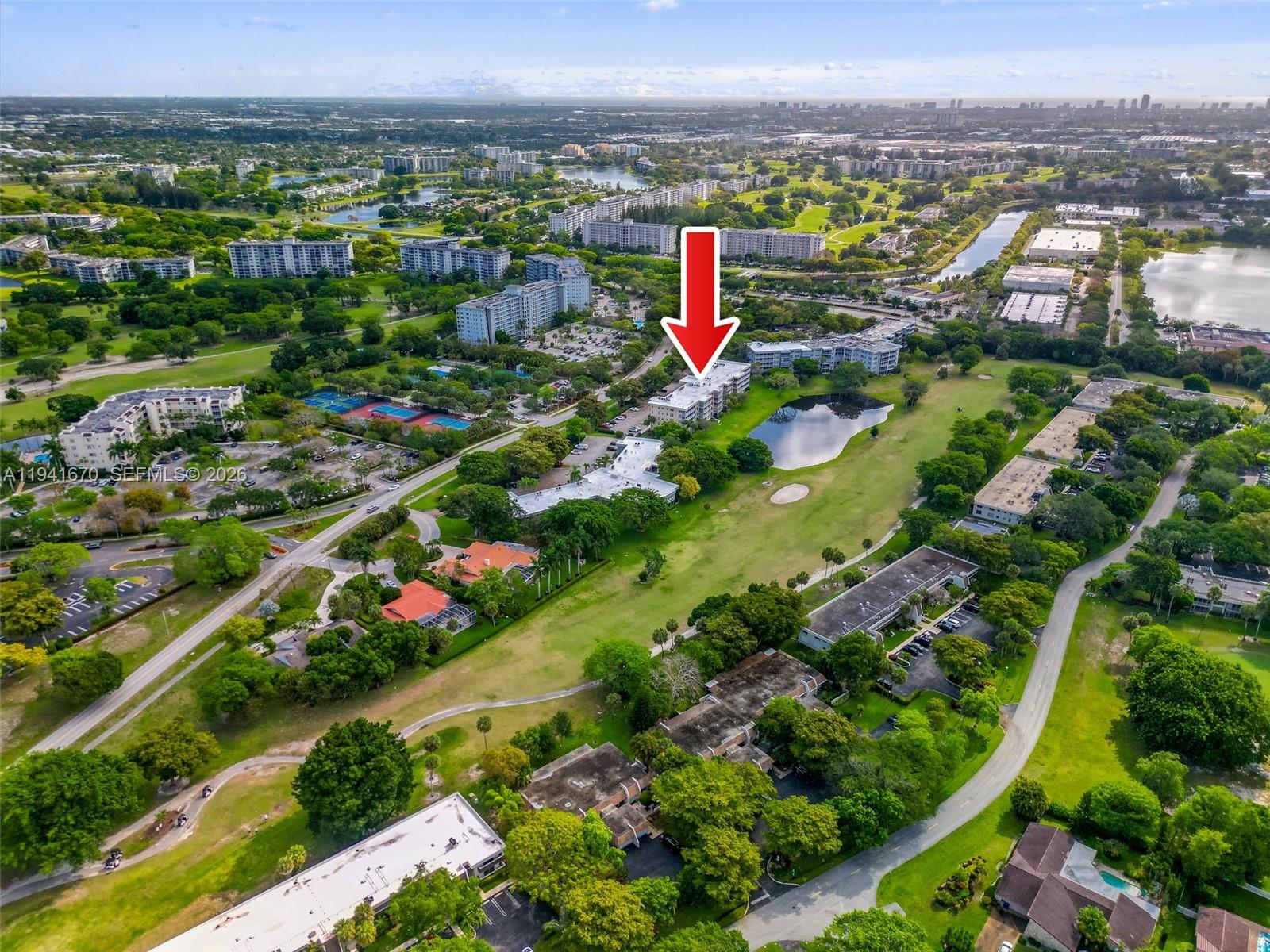 NO 102 PALM-AIRE COUNTRY - Residential
