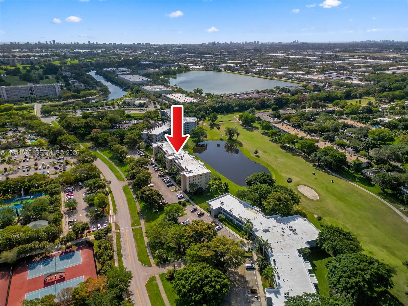 NO 102 PALM-AIRE COUNTRY - Residential