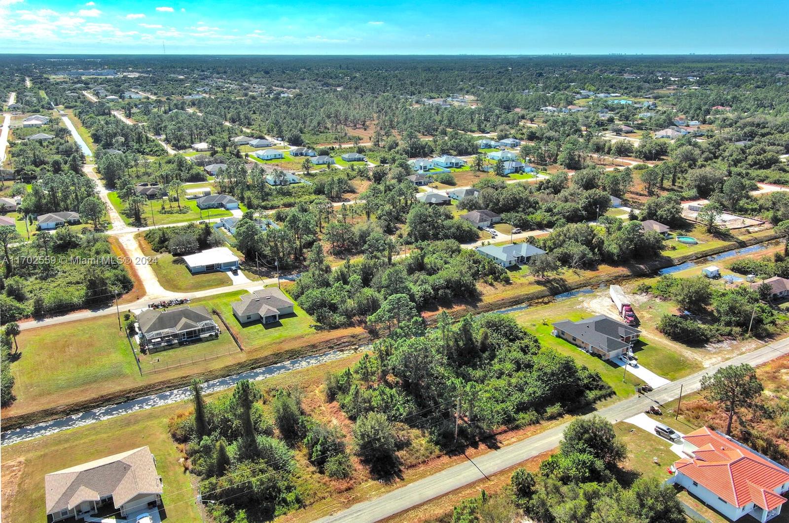 LEHIGH ACRES - Land