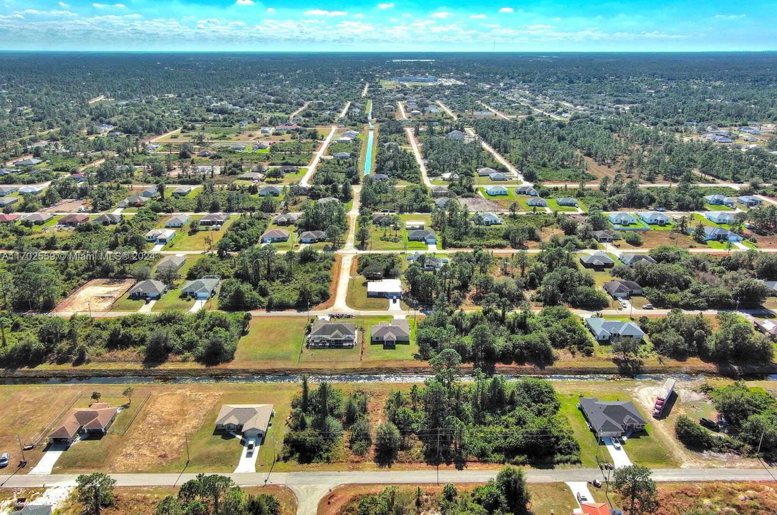 LEHIGH ACRES - Land