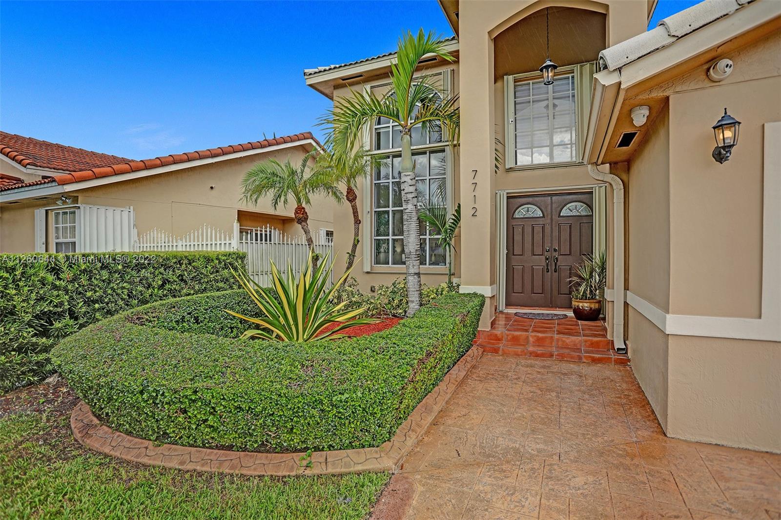 ADRIAN HOMES AT LAGO MAR - Residential