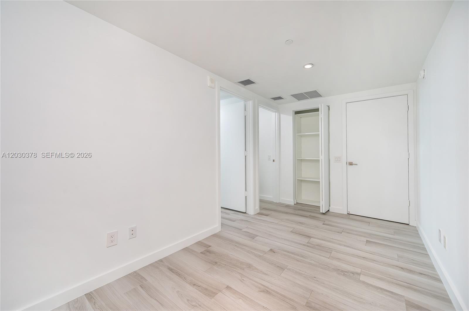 ONE PARAISO CONDO - Residential Lease