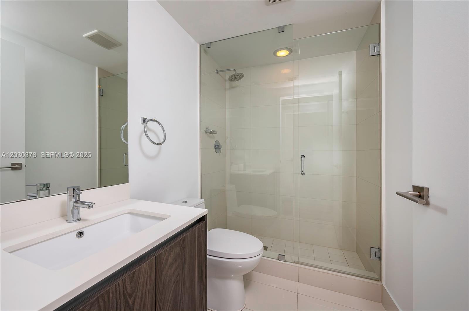 ONE PARAISO CONDO - Residential Lease
