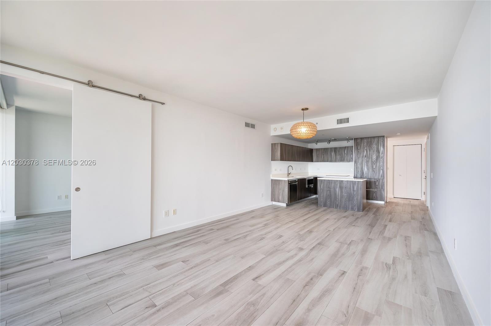 ONE PARAISO CONDO - Residential Lease