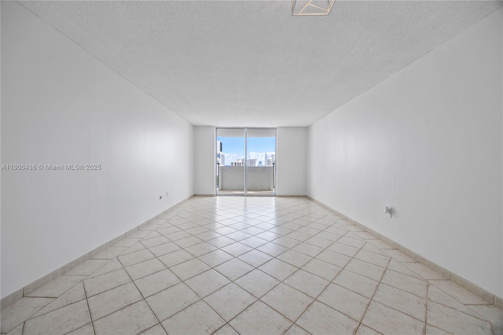 COMMODORE PLAZA CONDO - Residential