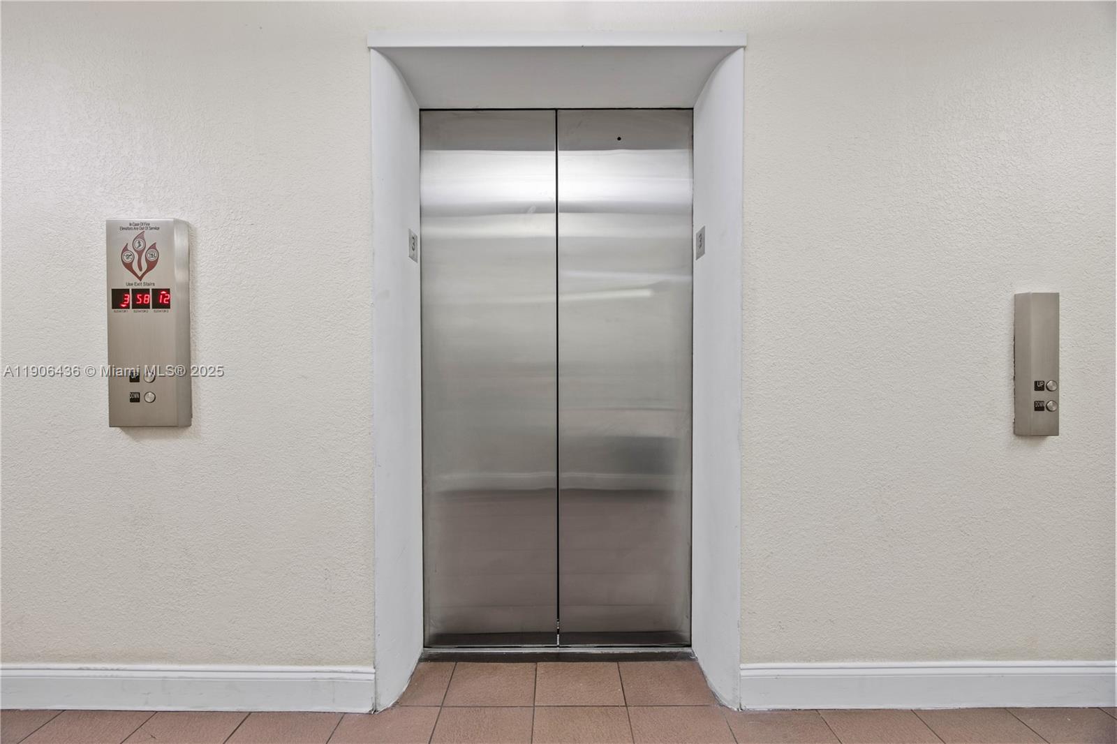 COMMODORE PLAZA CONDO - Residential