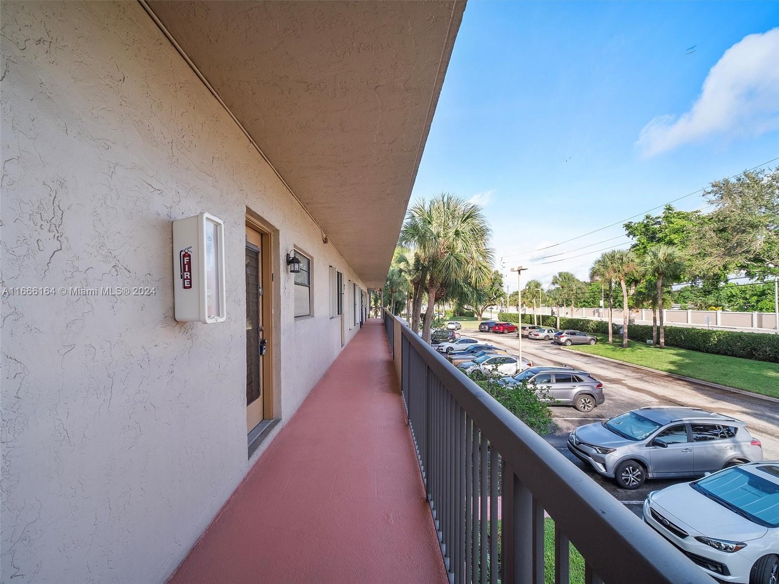 LAKES OF CARRIAGE HILLS - Residential