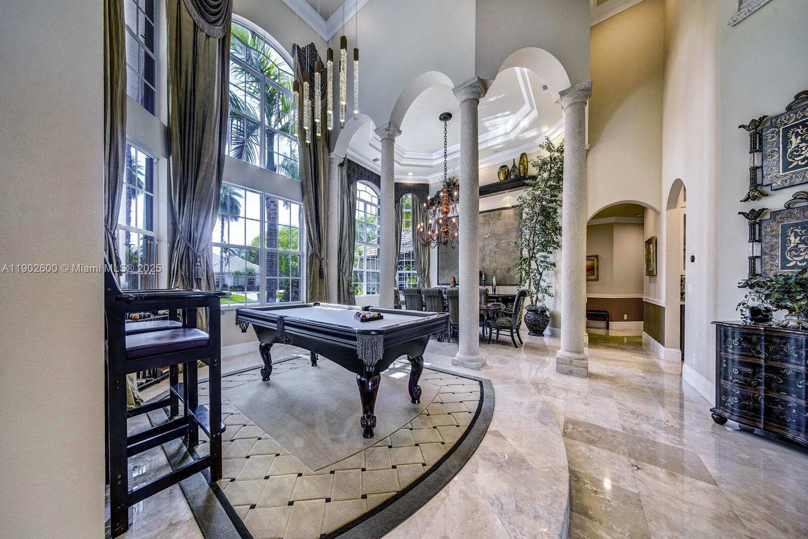 WINDMILL LAKE ESTATES - Residential