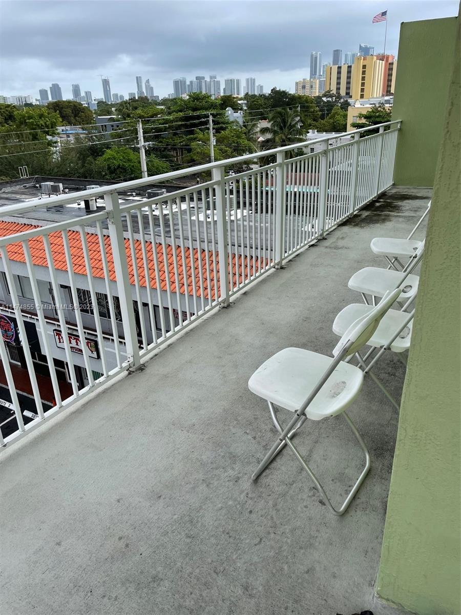 SAN LORENZO CONDO - Residential Lease