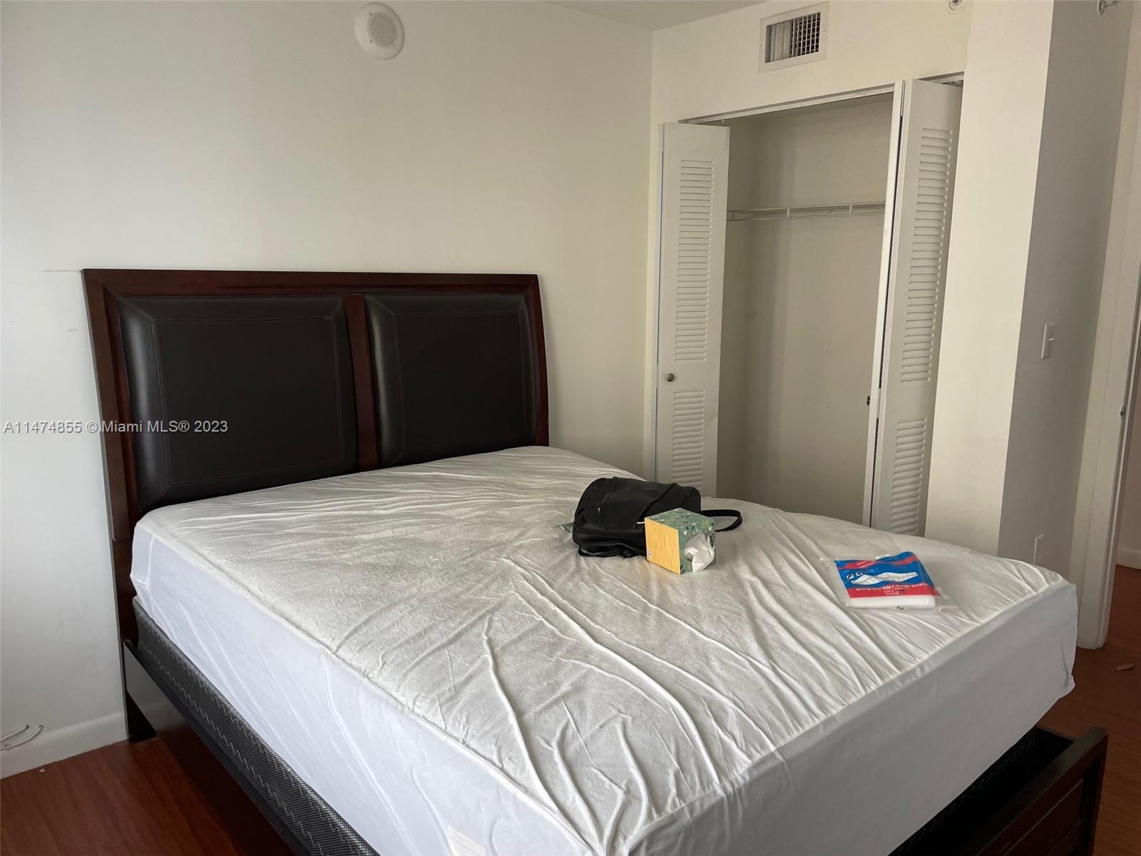 SAN LORENZO CONDO - Residential Lease