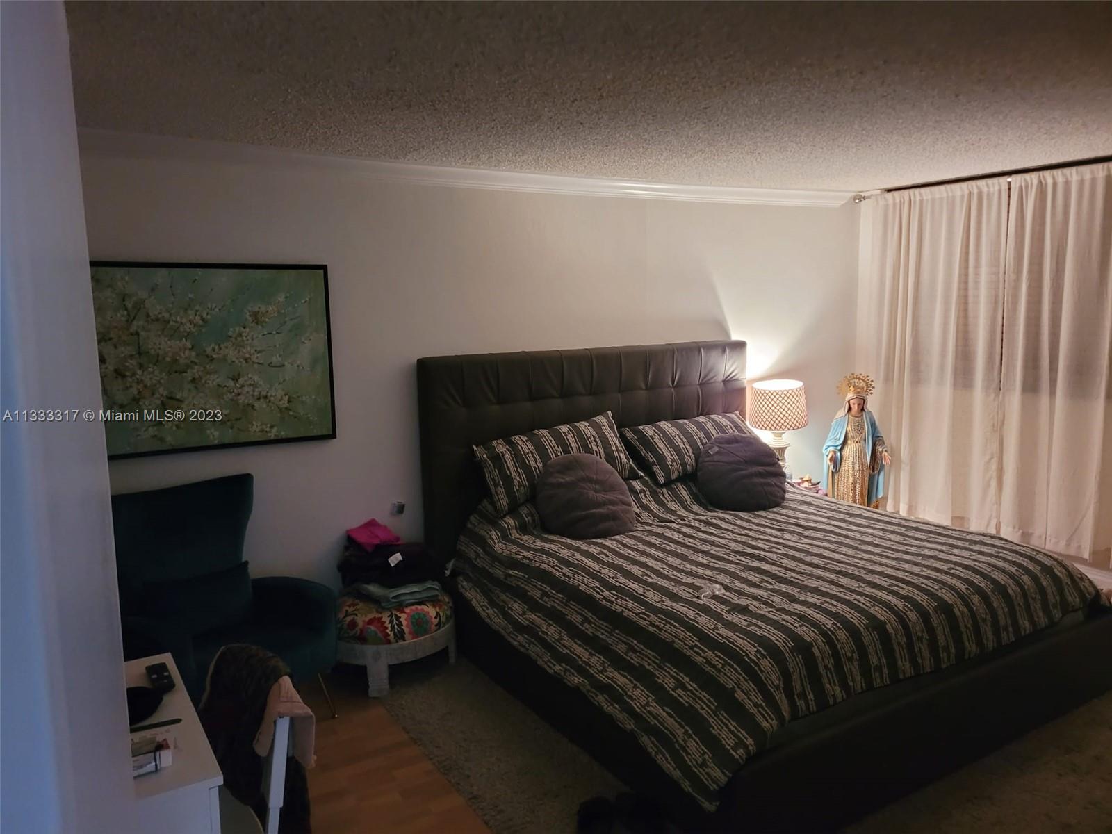 WATERWAY PLAZA CONDO - Residential Lease