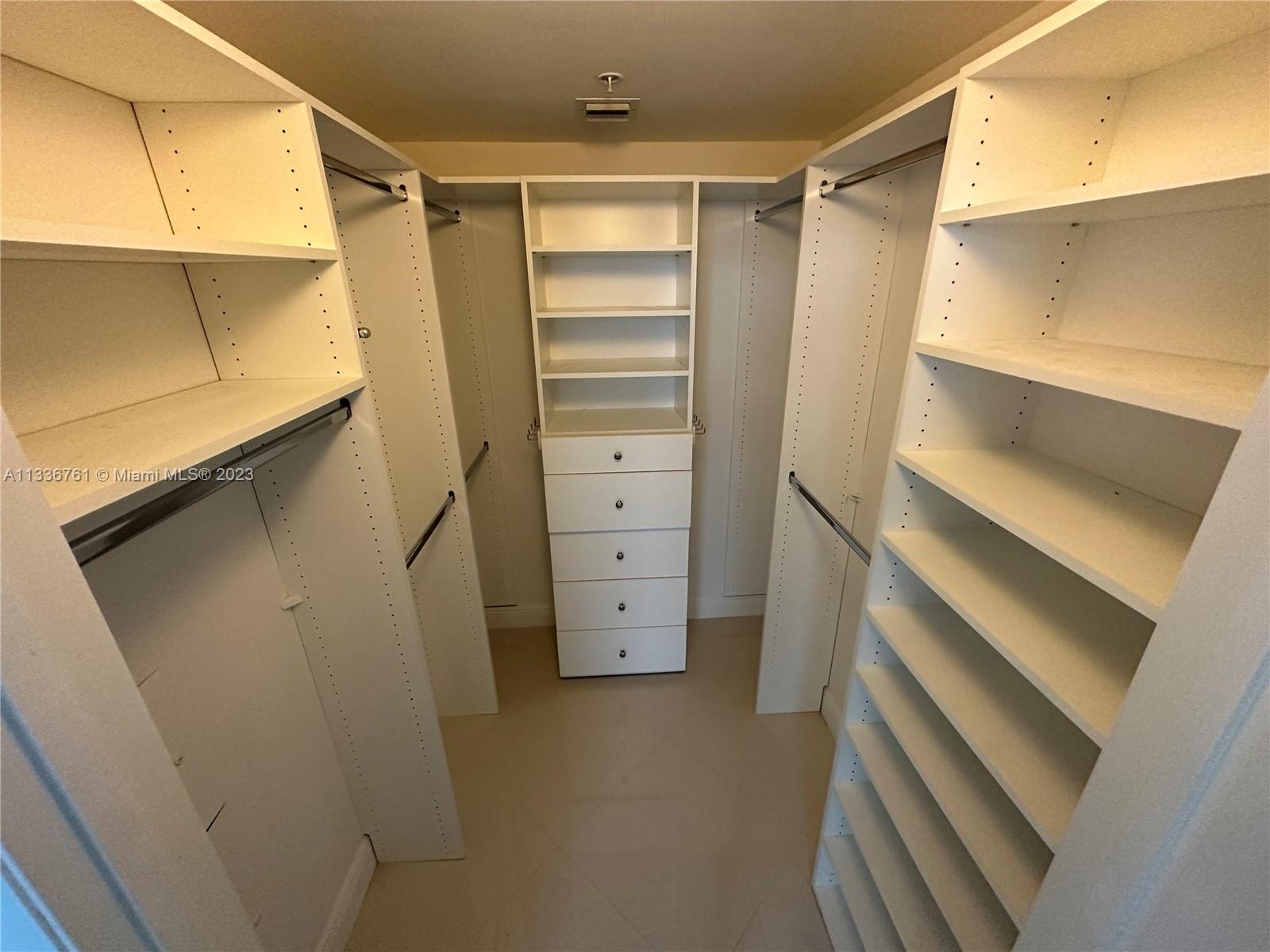 CITYPLACE SOUTH TOWER CON - Residential Lease