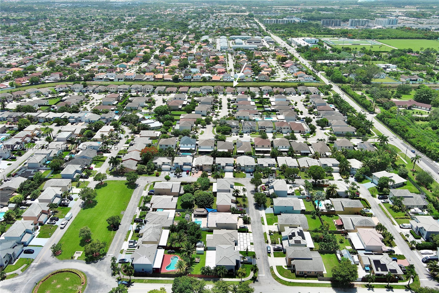 BAY GARDENS - Residential