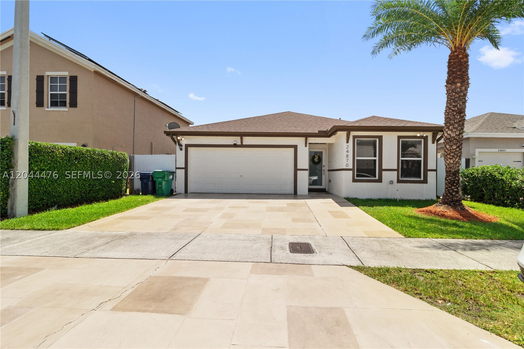 BAY GARDENS - Residential