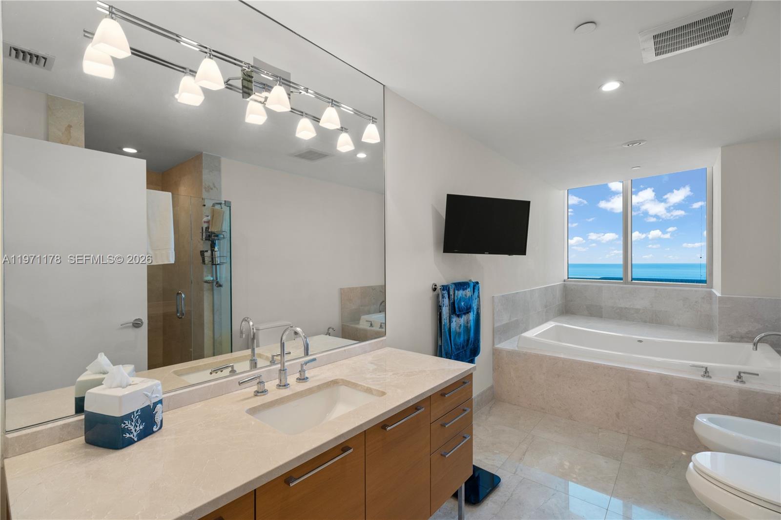 JADE BEACH CONDO - Residential