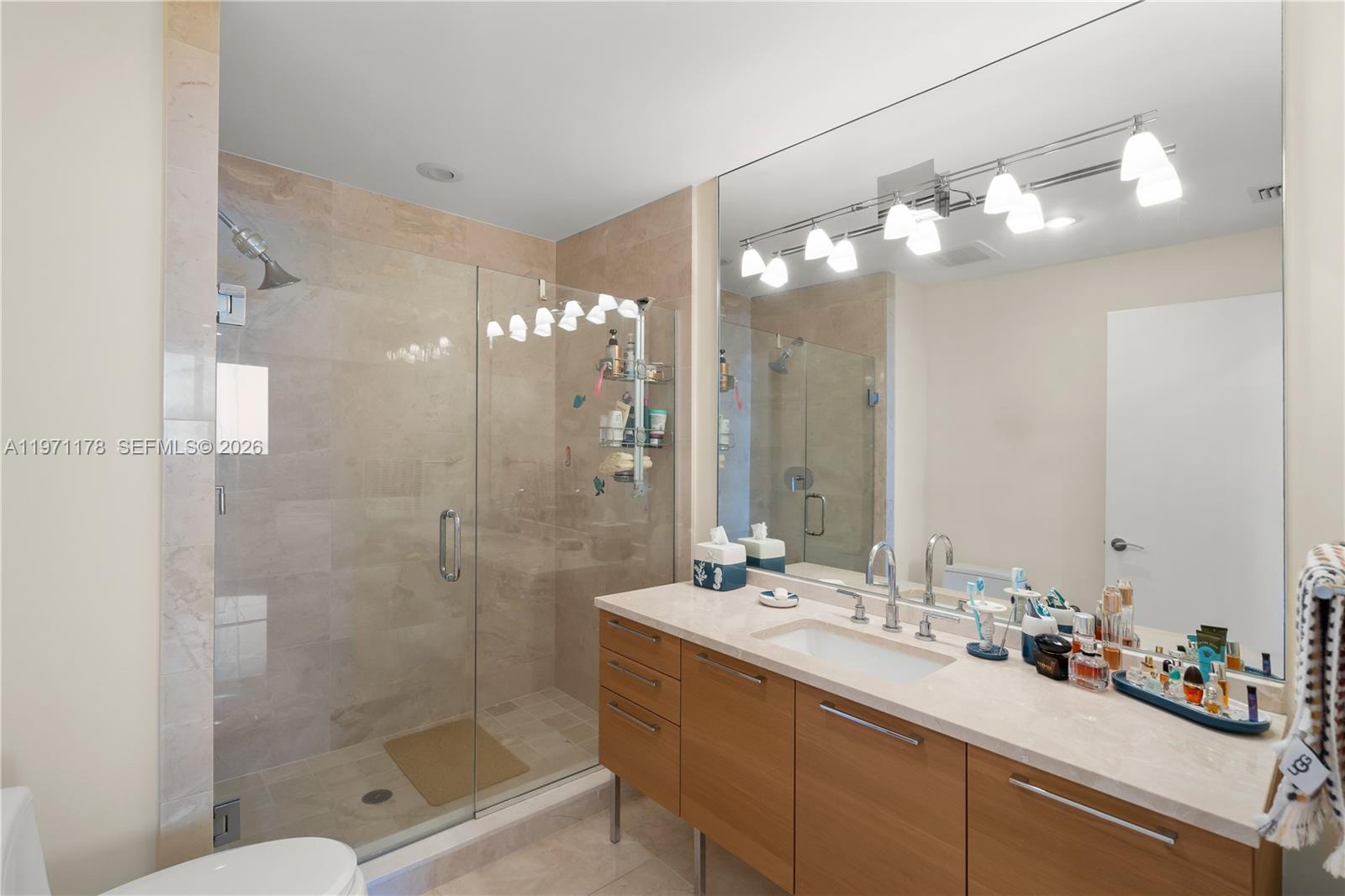 JADE BEACH CONDO - Residential