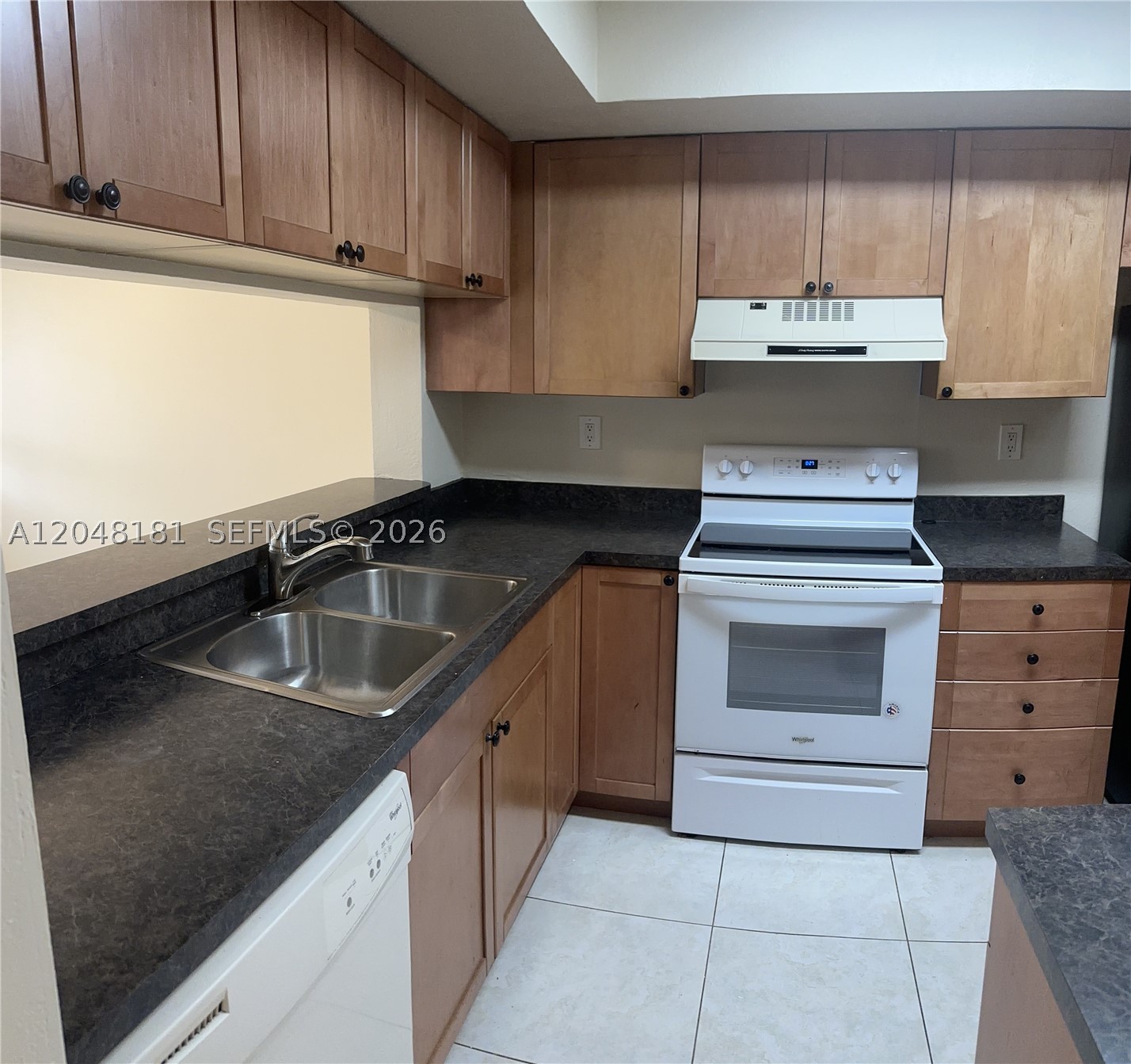 JACARANDA PARCEL 480 - Residential Lease