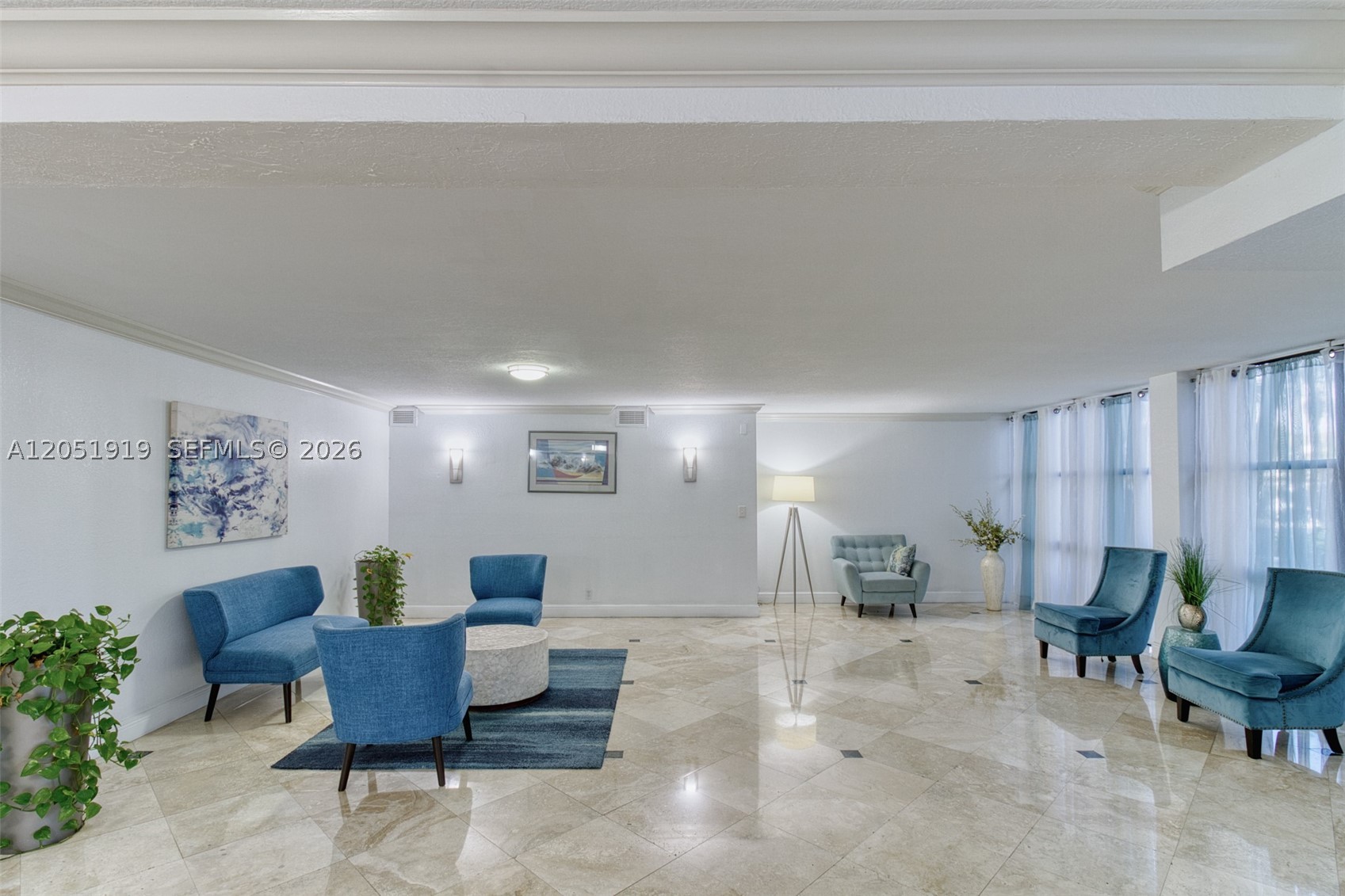 OCEANVIEW PARK CONDO - Residential Lease